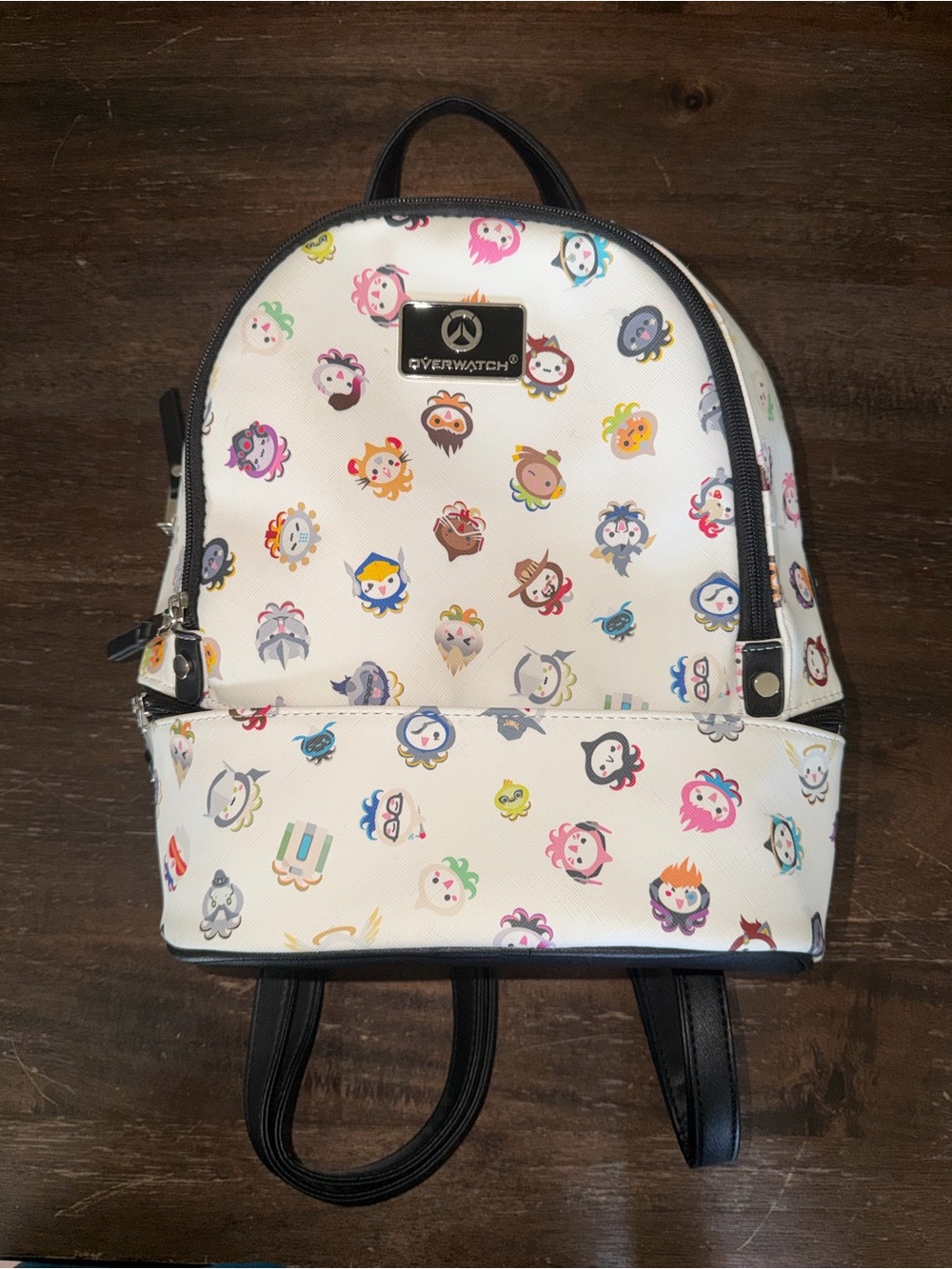 Overwatch White Character Print Mini Backpack - Picture 2 of 7